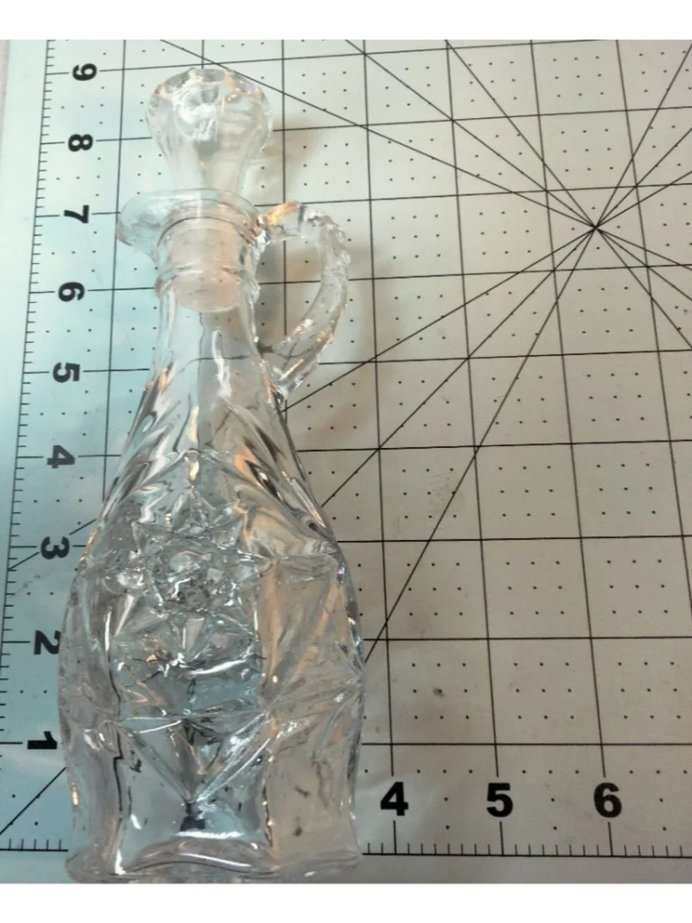 Vintage Clear Glass Cruet Bottle With Stopper Handle Decorative Starburst Floral